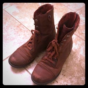 Cobb Hill Bethany Womens 9 Burgundy Combat Boots